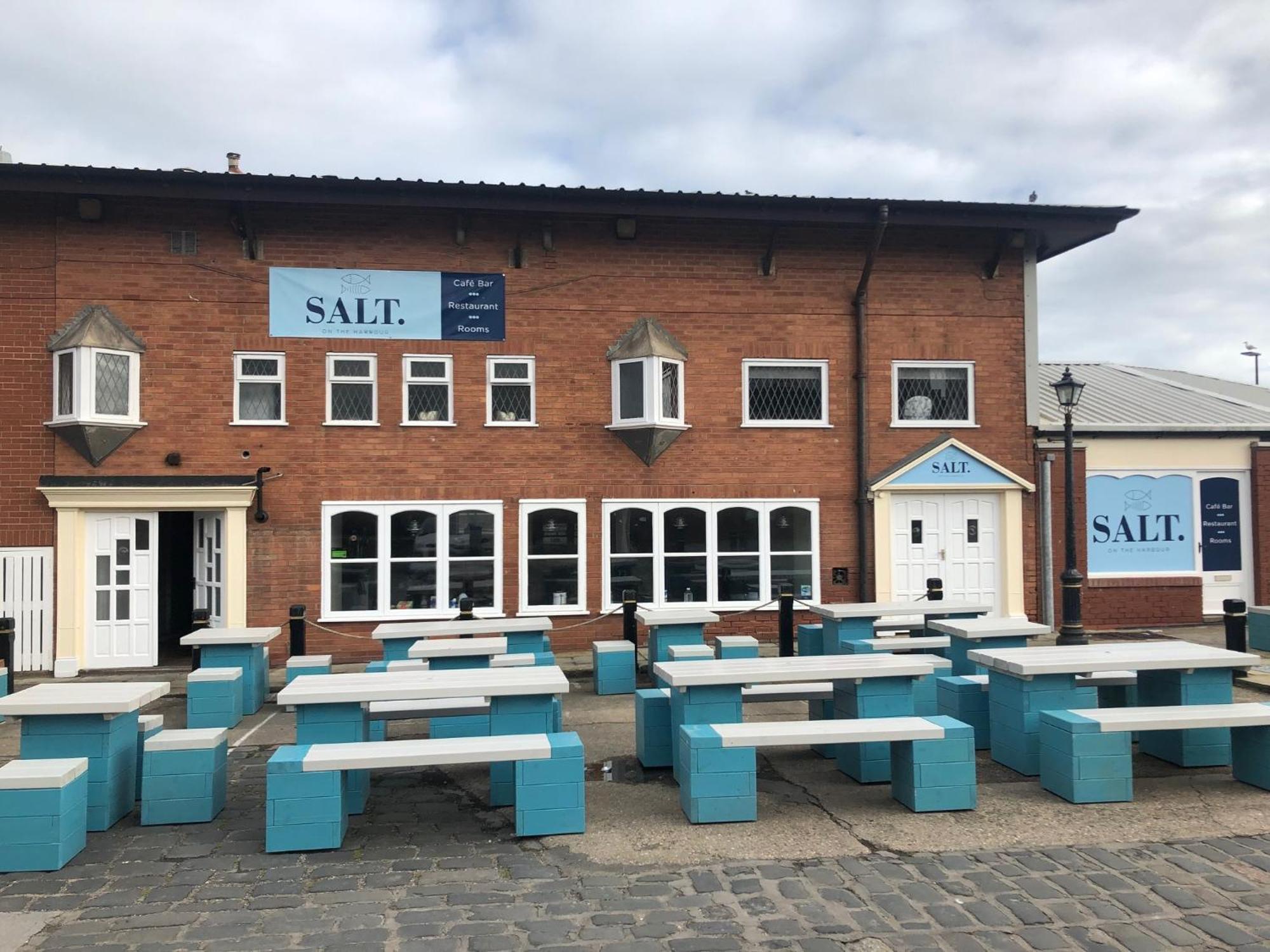 Salt On The Harbour Bed & Breakfast Бридлингтън Екстериор снимка